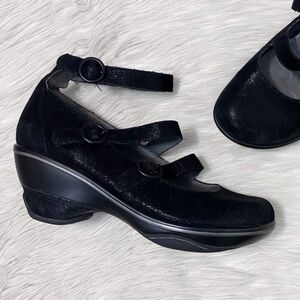 Jambu Penelope Wedge Pumps Mary Jane Strappy Ankle Strap Heels Black Shimmer 9
